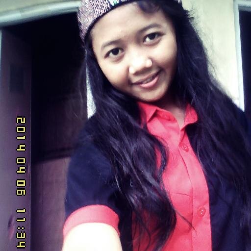 dian_simochi's profile picture. 