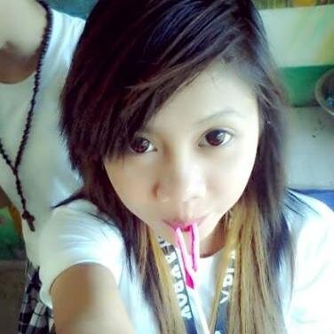 paulinojulieann's profile picture. 