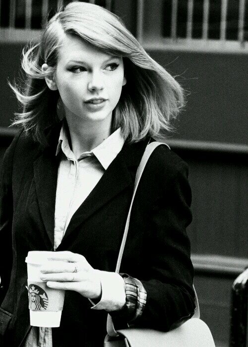 Kocham muzykę ^*^ TAYLOR, 1D, AVICII...
