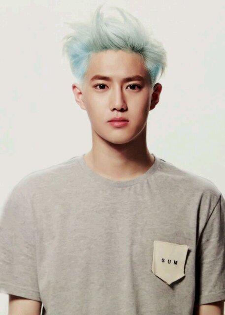 ก็ผมมันเลว แล้วใครจะทำไม.. หล่อสุดในโลกา..    อยากได้อะไรก็บอกพี่นะน้อง เดี๋ยวพี่รูดให้..