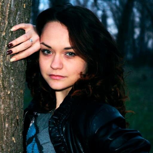 girl_iriska's profile picture. хитрая и злая.