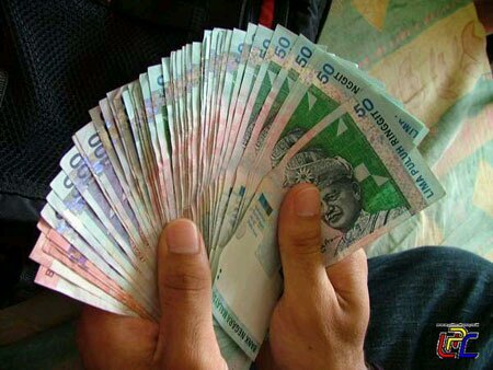 bermodalkan hanya rm55..anda boleh mengaut keuntungan sebanyak RM700 dalam seminggu dan 30K dalam SEBULAN | Untul QMG (100) | WECHAT ID - hulubalangsumatera