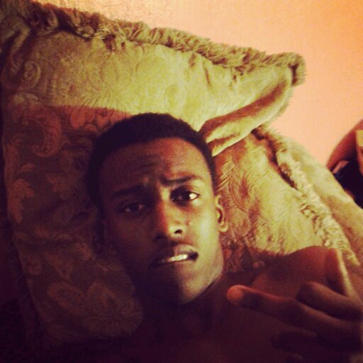 sterlinghdsn1's profile picture. follow me I'll follow back(:
