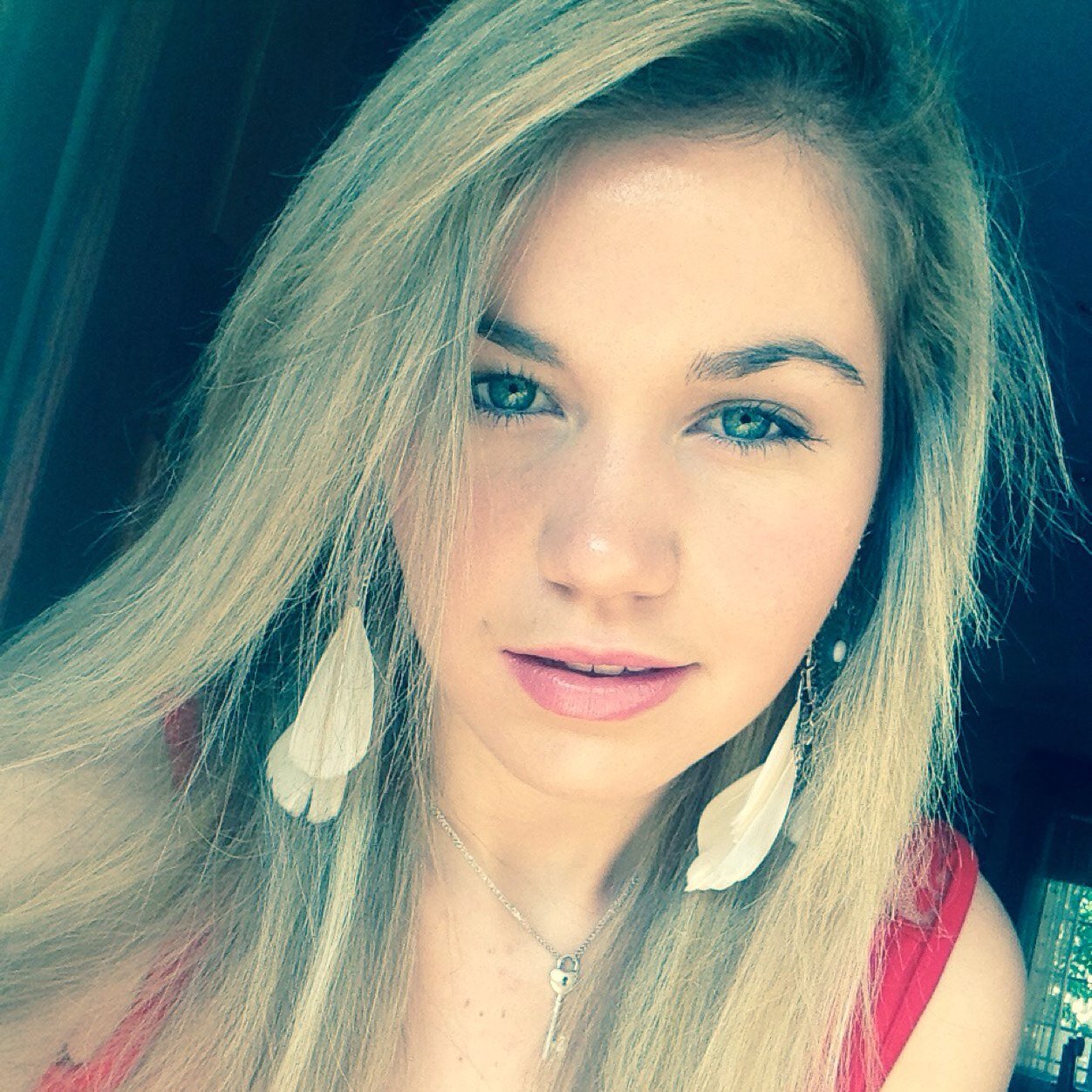 AbbyQ_101's profile picture. 