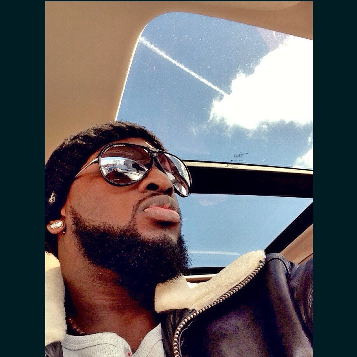 VenskyVens's profile picture. I don't know the key to success, but the key to failure is trying to please everybody!!!!