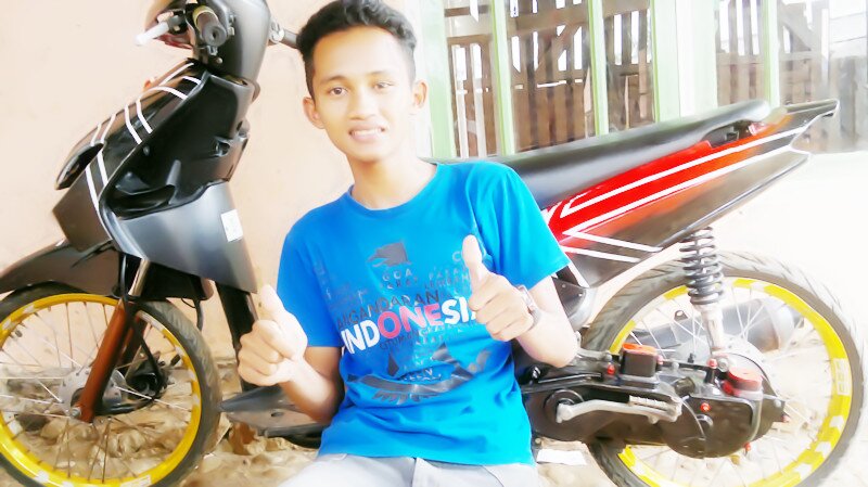 this is my name iqbal naufal i'm smart.jenius&i'm humoris :D