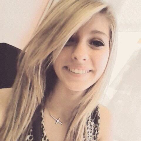 sarah52reed's profile picture. 