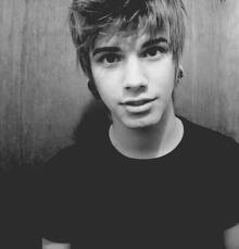 LukaFabric's profile picture. 