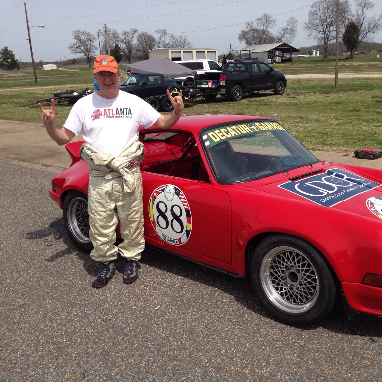 divotdog12's profile picture. 