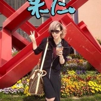 Caramel26061934's profile picture. あぁああ〜〜だめだ〜〜やらなきゃいけないことたくさんありすぎてちゃんとぜんぶできるのか不安だ！！！！！なんとかしなきゃ！作業スピードあげなきゃとりあえずゆっくりしてる暇ない毎日修羅場にしてひとりで戦争してよしできるぞできるぞ起きたらサバサバ系デキ女になるぞよおおお時間がない