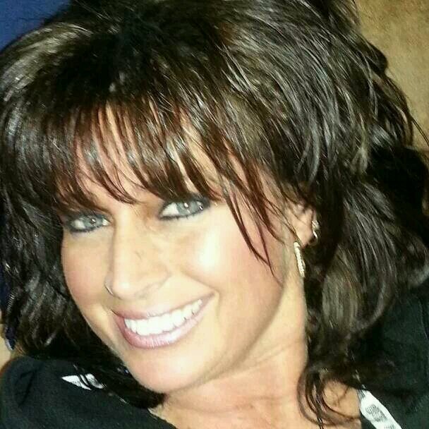I love to brighten your day!! I believe that laughter is the best medicine. I love being a mom! I love being a grandma!!