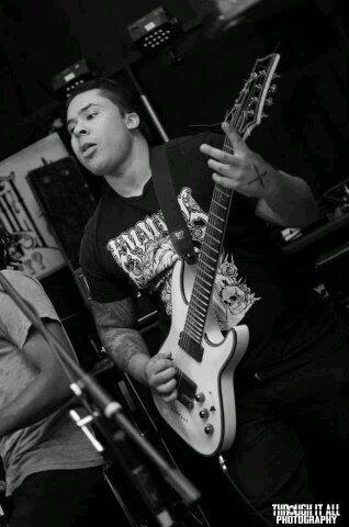 NY raised Dominican guitarist for Captive Eyes.RVA
