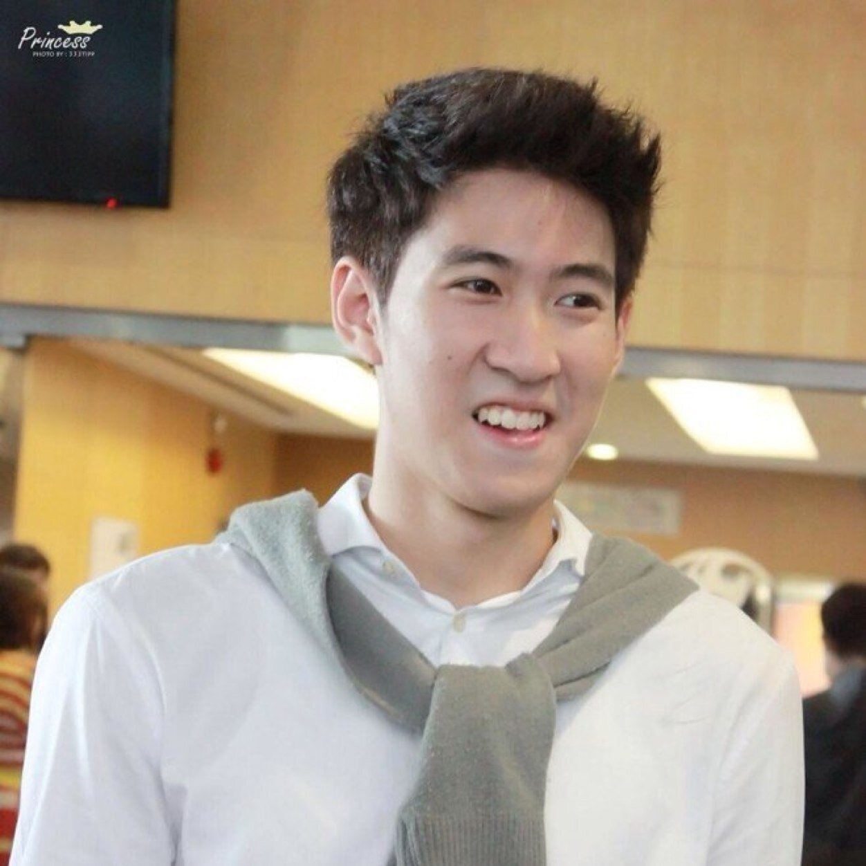 ผู้ที่รักและหลงใหลในสเน่ห์ของกันสมาย | support @gunnzsmile | #lovesicktheseries