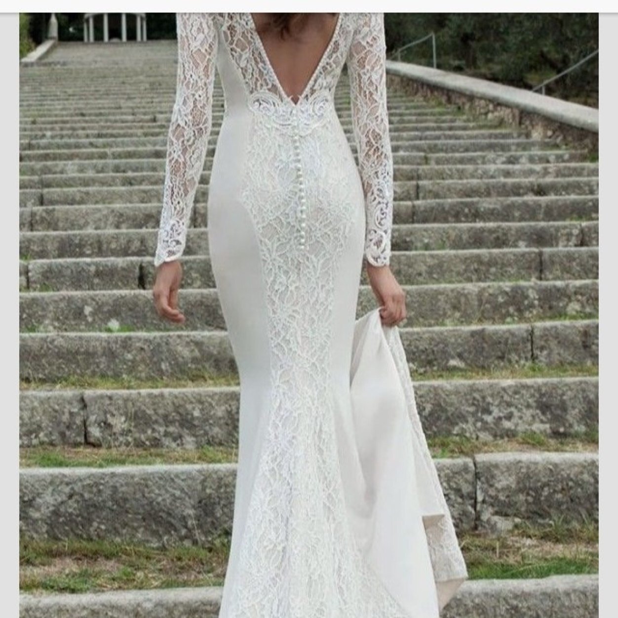 Just a bridal consultant here to help brides everywhere. Tips, tricks and all that stuff
