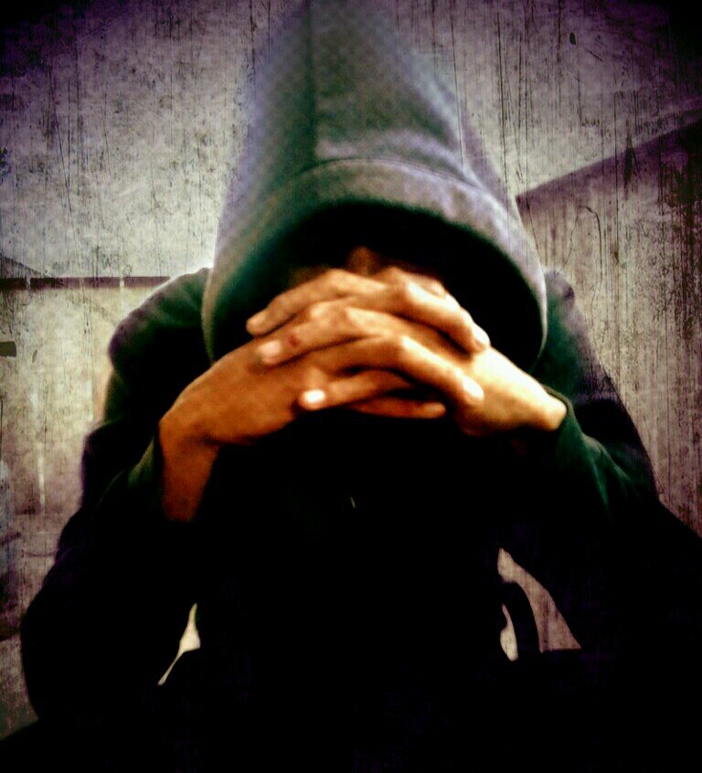 Jlani hdup ap ad.y dngn pnuh rasa sbar dn ikhlas!!