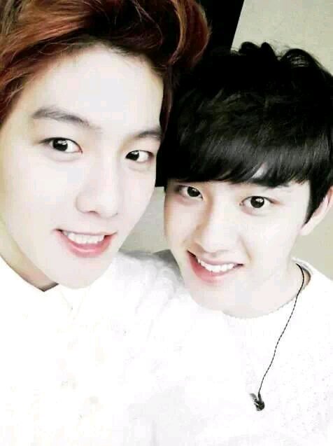 suho baekhyun chanyeol d.o kai sehun xiumin luhan kris lay chen tao Love you all. 엑소 사랑. 3