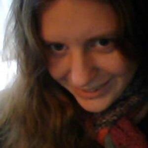 Researcher interested in visual working memory and attention. Also likes cats and Lego.