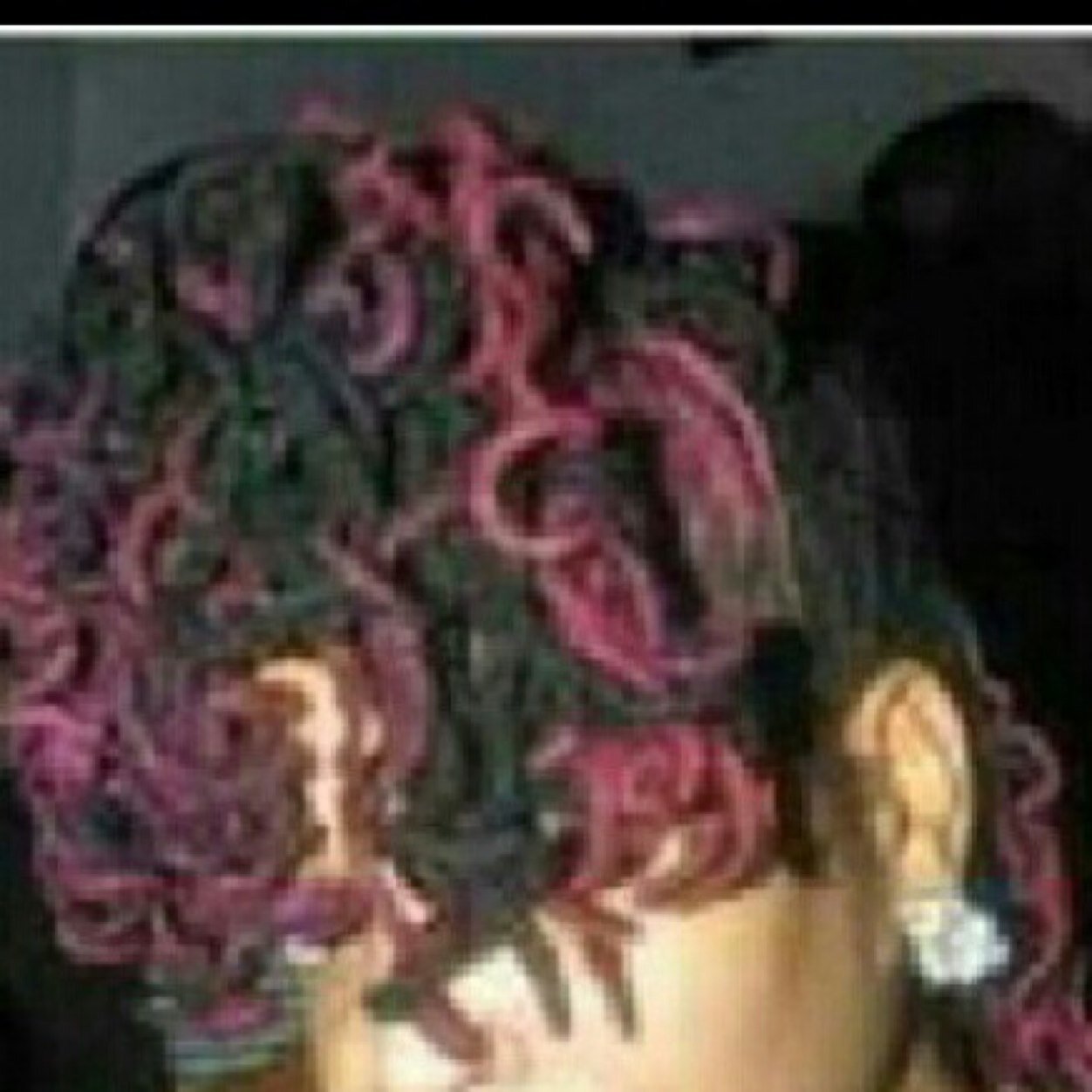 I'm a licsensed cosmetologist specializing in cutting and color!