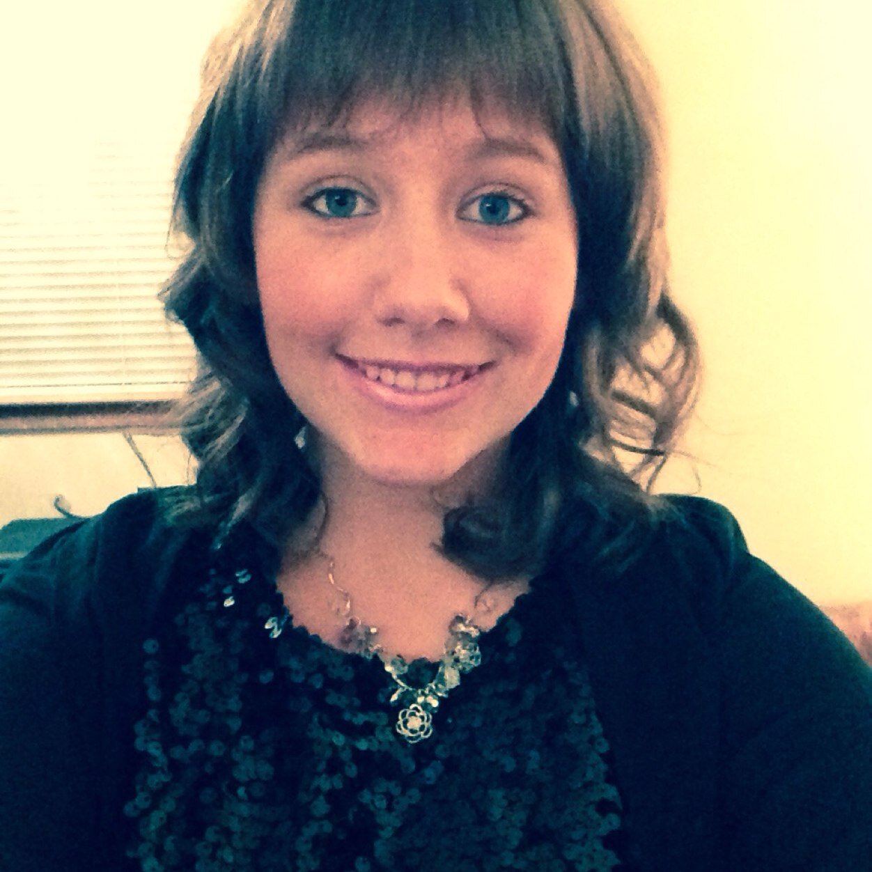 MhairiSharkey1's profile picture. Love to sing! love Ellen Degeneres! shes my role model!