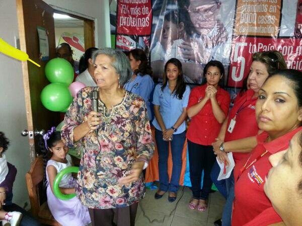 Coordinadora del INN y Vocera de la Misión Alimentación en Anzoátegui. Trabajando por la patria. Luchadora incansable.