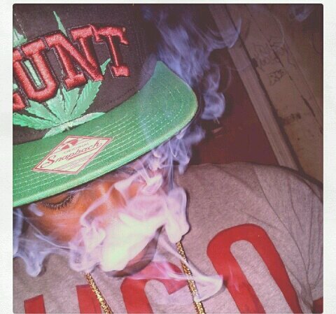YOUNG AND GETTIN IT THATS THAT $$$$