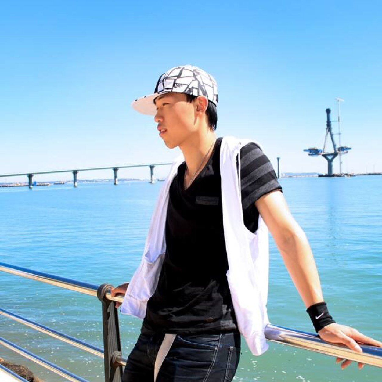 Yun Jie (yunjie17) Twitter