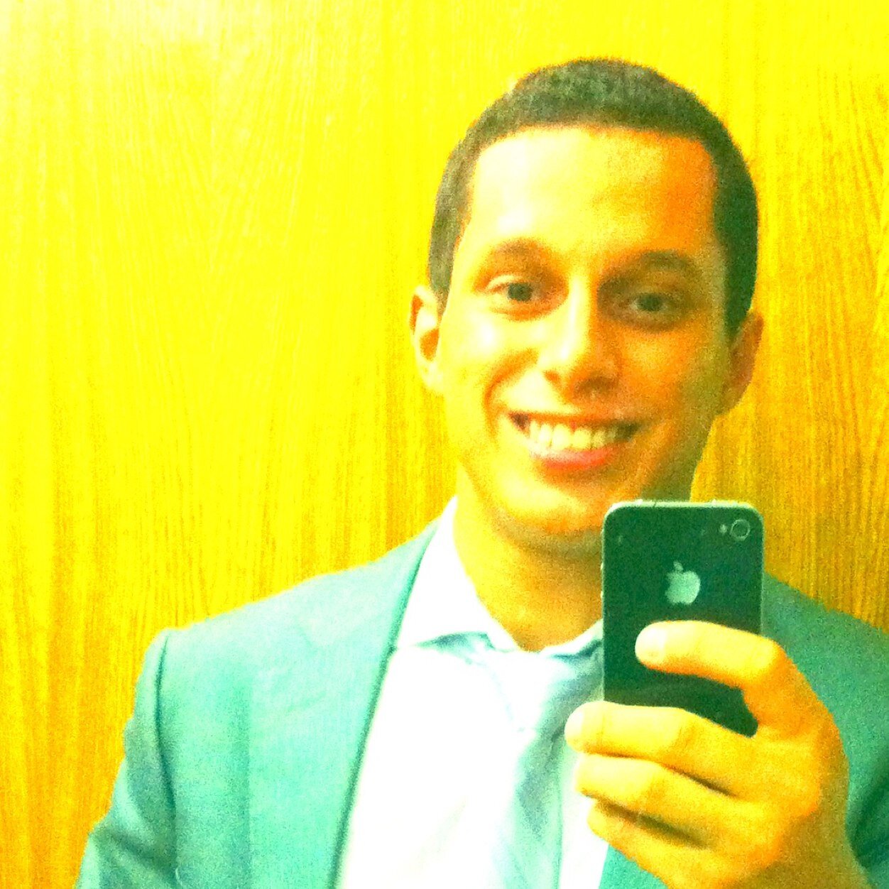 AbdielCiprian's profile picture. 19 anos Time do coração: CORINTHIANS *-* Atividades: Musculação Lazer: Festas, Net etc Estudo: Direito. Follow- me !