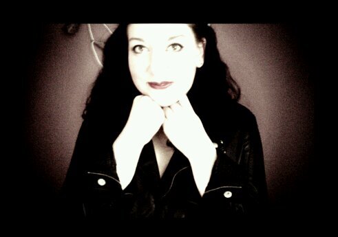 NadjaJaneSchn's profile picture. Sun on a Black sky.... 3