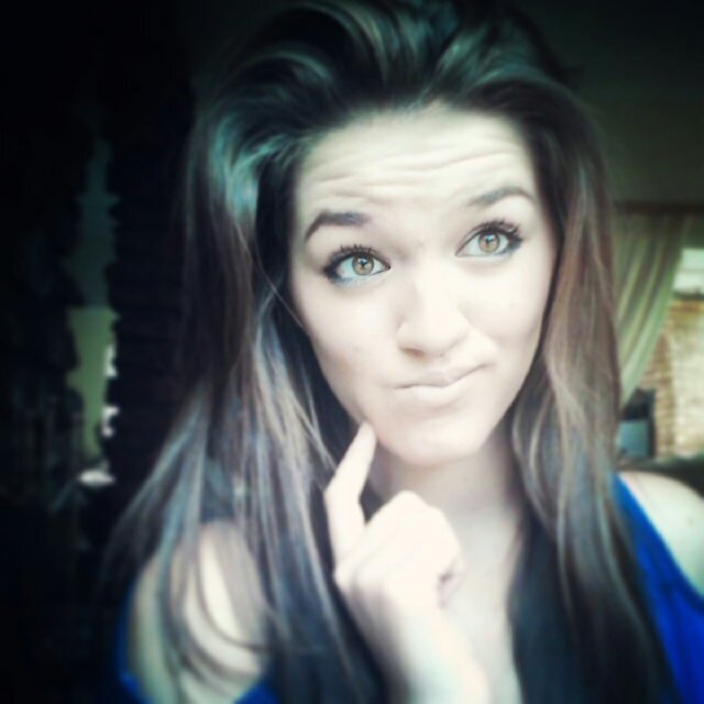 Tenille_Nelly's profile picture. 