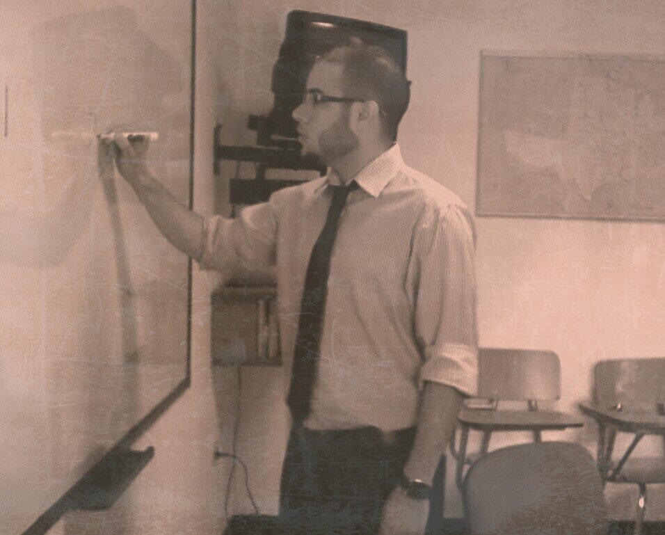 Vocabulary, grammar, pronunciation and tips by Alexis Zarraga, ESL Teacher since 2007.