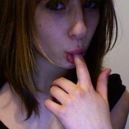 sex_chat_runet's profile picture. Секс через вебку, вирт секс и интим по вебкамере для всех мужчин. Модели разного возраста.