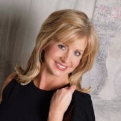 Denise Gartner Designs offers Interior Design, Interior Redesign and Vacant Home Staging.