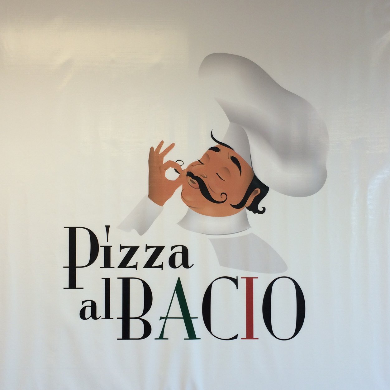 Pizza al Bacio