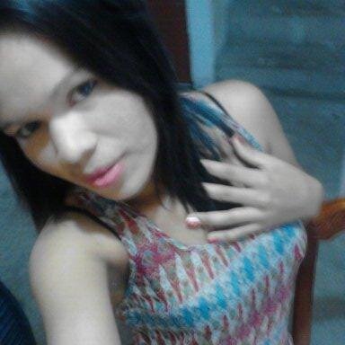 Me llamo Landy Bautista tengo 19 años soy Originaria del estado de Puebla Estudio la Lic. en Sociologia son muy sincera y muy sociable me encanta conocer gente