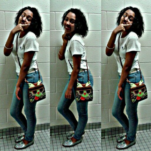 1+1=2 much foee yhuu cica's ,  ✌❤