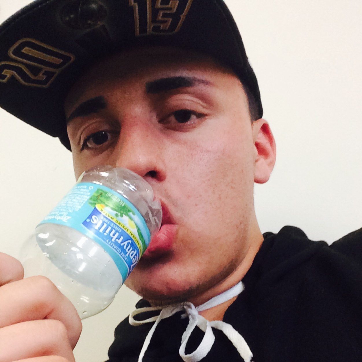 drodking23's profile picture. Senior 18 #yankees #heat