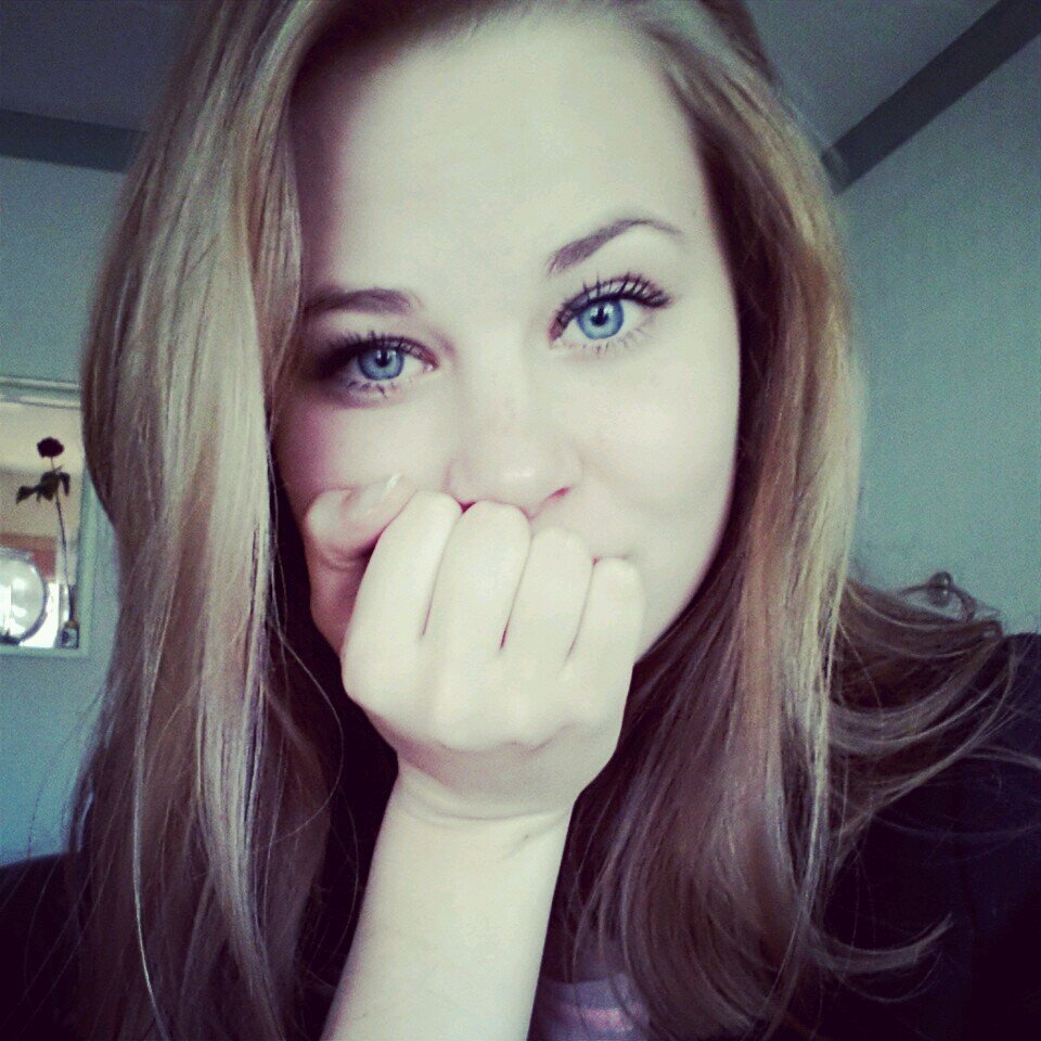 ReginaXvdm's profile picture. music brings us together