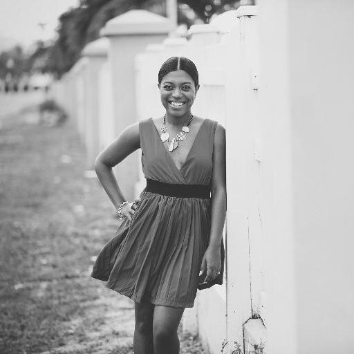 Toronto PR professional who loves fashion, music, summer and eating junk food.