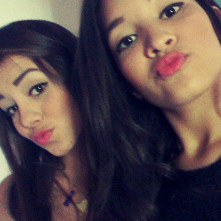 AlvarezHerliana's profile picture. 15. Si lo puedes soñar, lo puedes hacer.