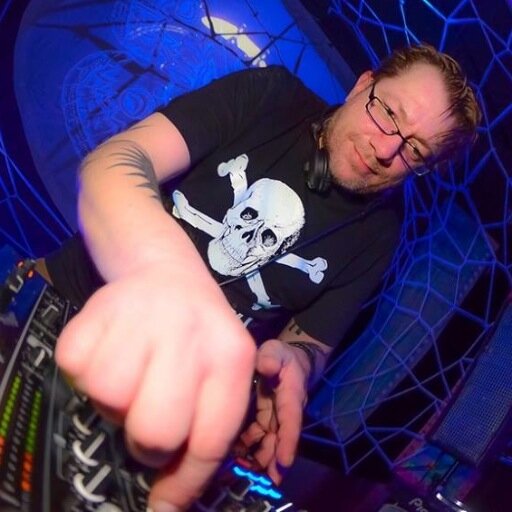 Psychedelic / Psytrance /Progressive DJ https://t.co/xrnuMN1uNK