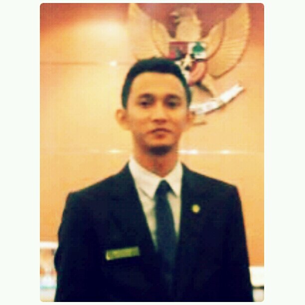 RestuFajar_'s profile picture. 레스투 Thank God,,I live in such a beautiful world.....

International Relations studies, #CarakaBhuwana @Sekdilu_38 #GGMU @UtdIndonesiaPDG