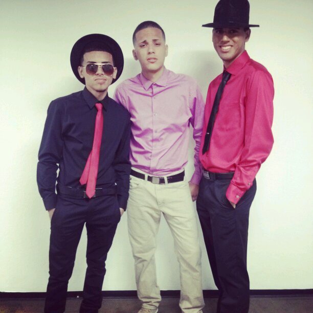 Holaaa⇨♥♡ツシ