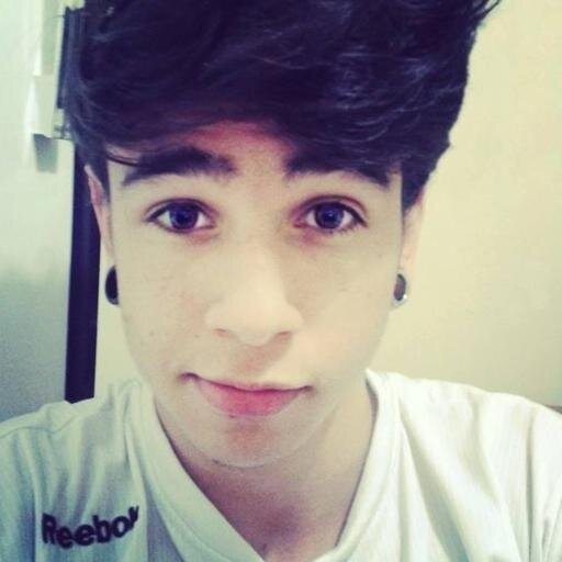 DJ, Cantor, Ator, Modelo, Famoso, Ex BBB, Lindo, Moreno, RYCO e Mentiroso!