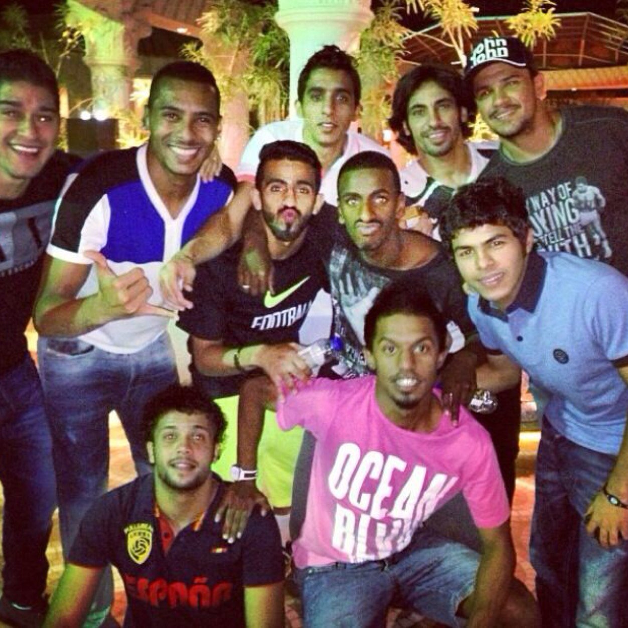 سبحان الله وبحمده .. سبحان الله العظيم -النصر- .