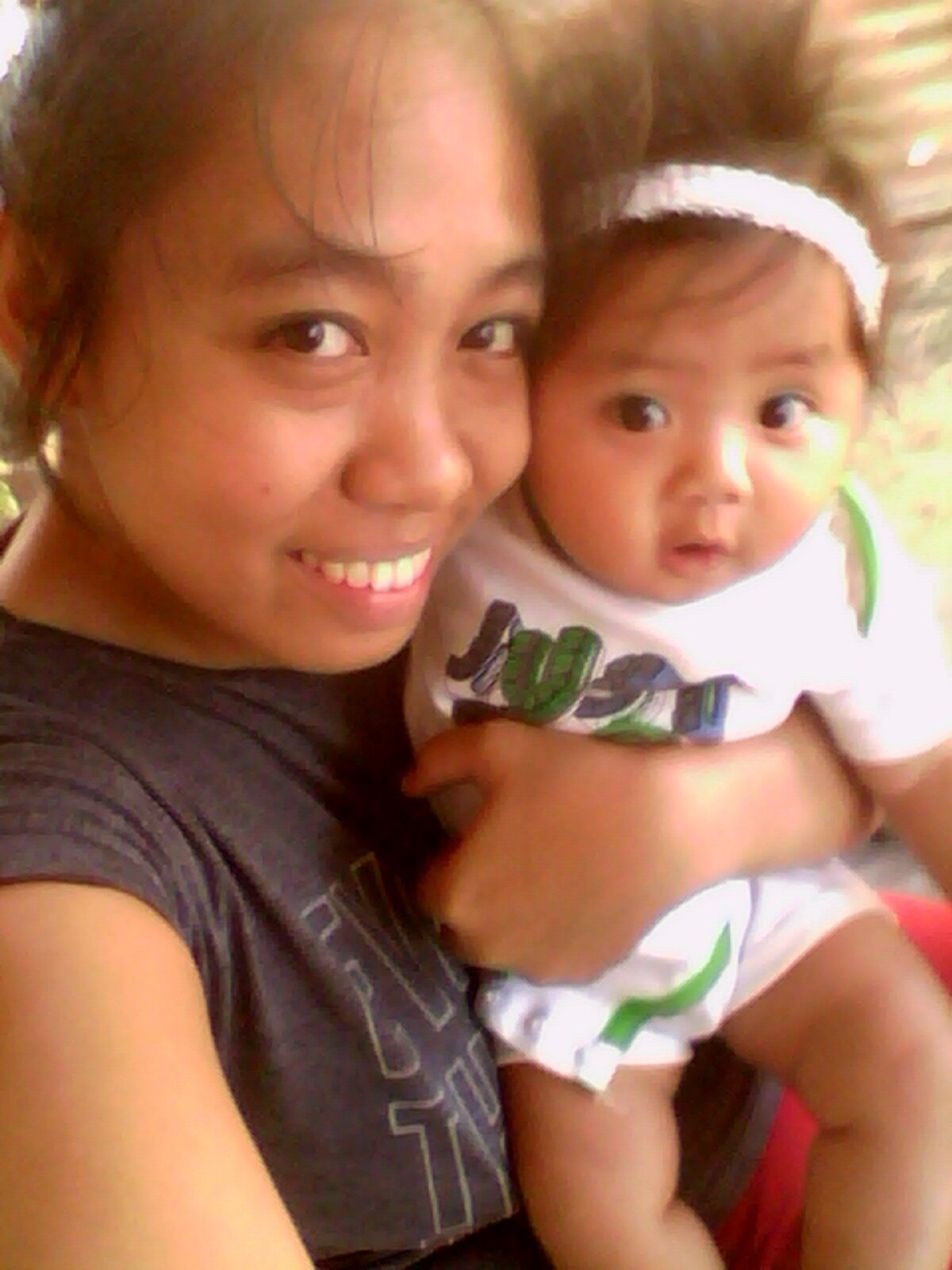 MadelynMagno1's profile picture. stay positive!! :)