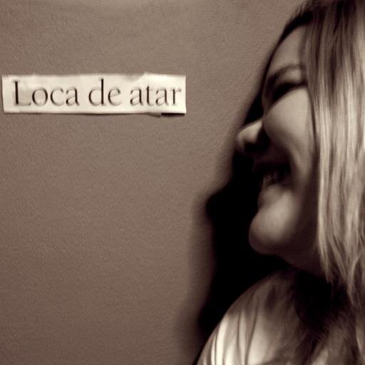 CarliCenci's profile picture. ~Como un candil brillando entre la nada~