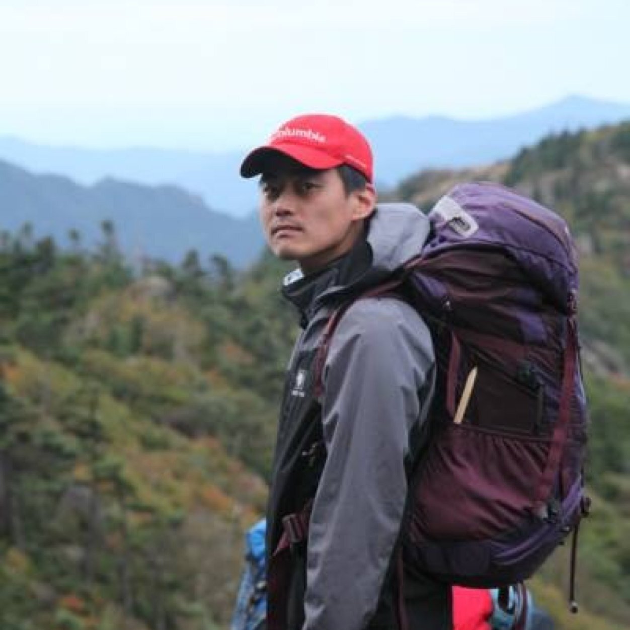 milo_red's profile picture. 절망의 무게로 절망을 내리쳐라