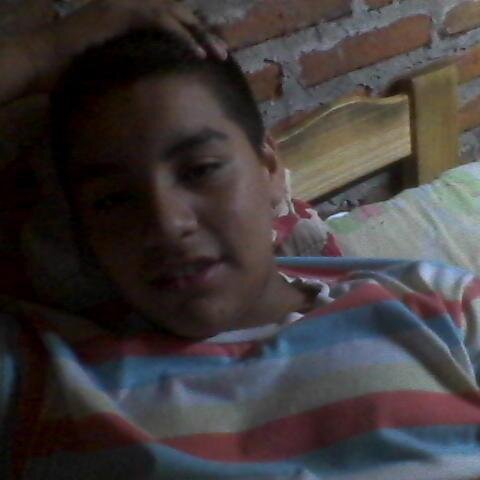 seguime y te sigo. whatsapp 1165713976