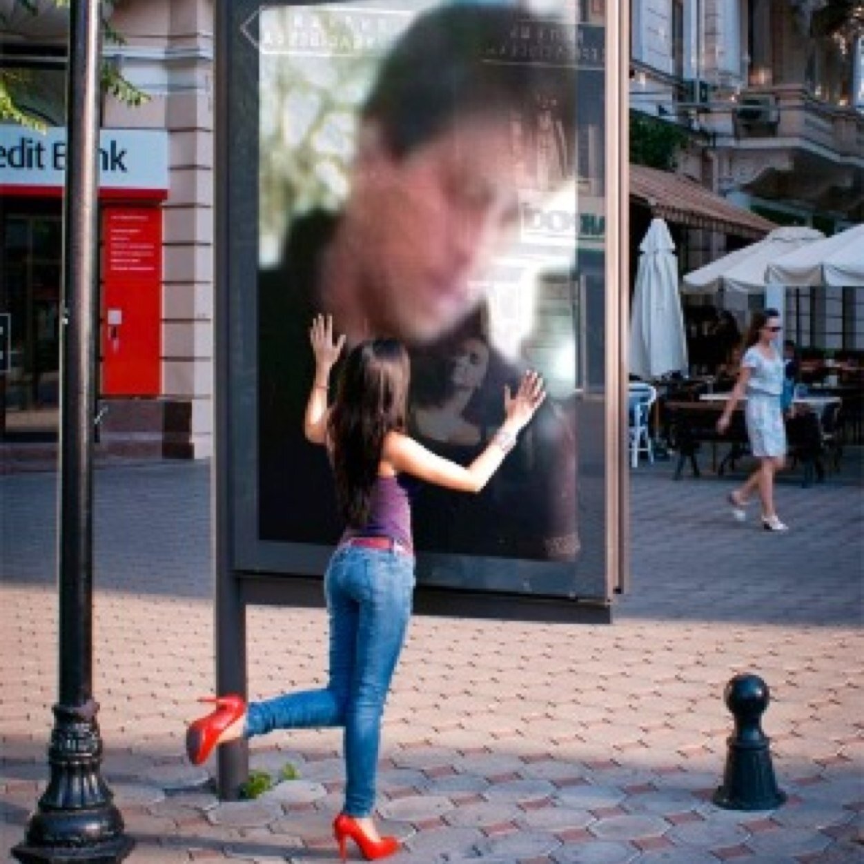 If I cant't be myself. Who can I Be???? ///// No sabía que ponerme,,y prefiero ponerme feliz,,,,, : )