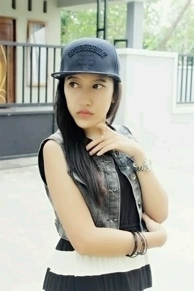 twiittt aruuu liatttt